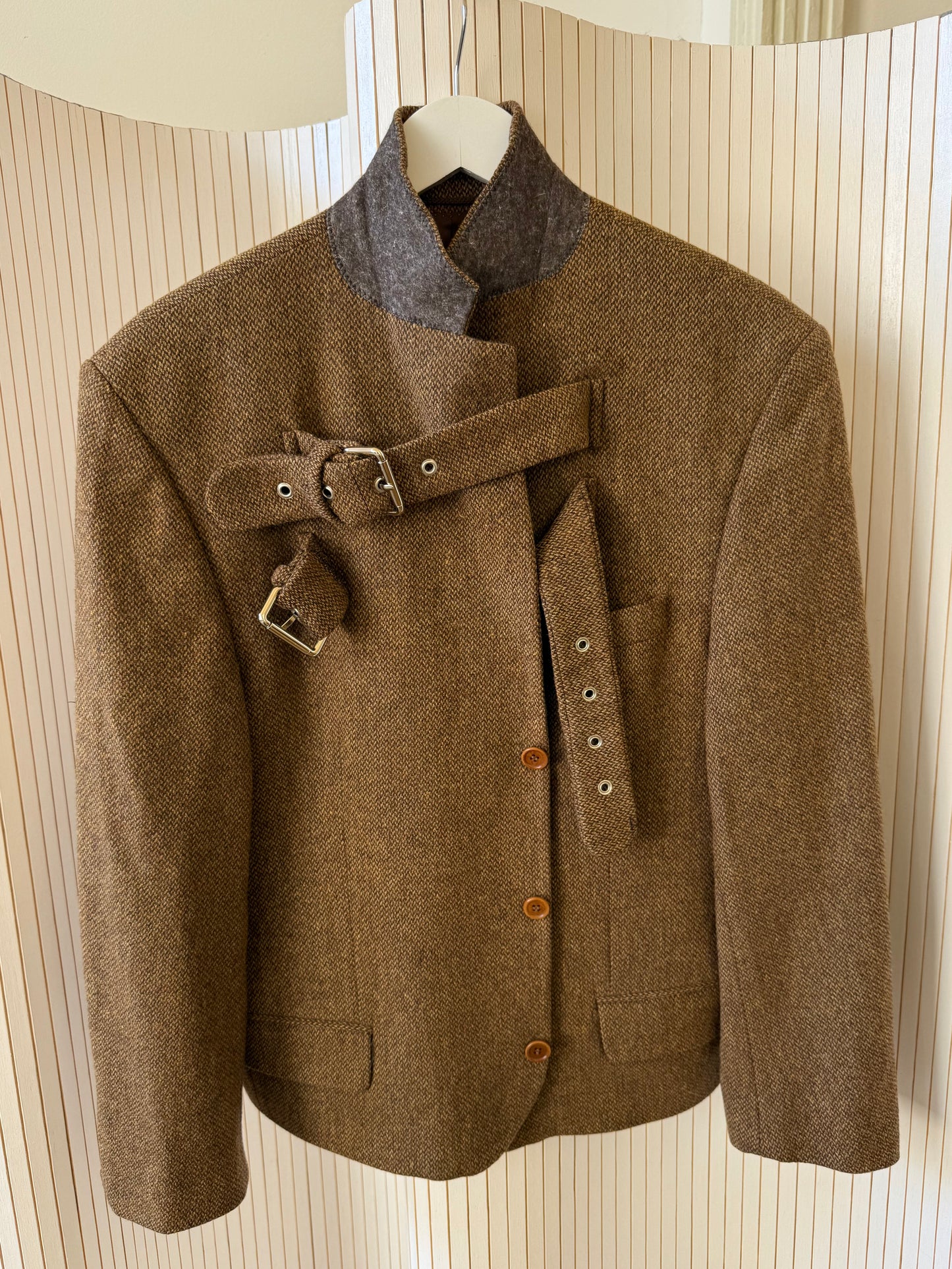 Buckle blazer jacket