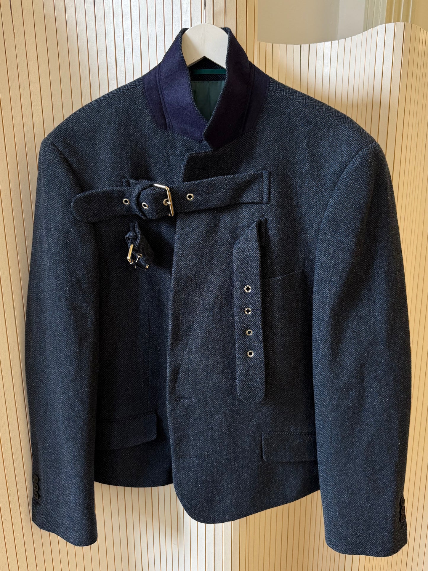 Buckle blazer jacket