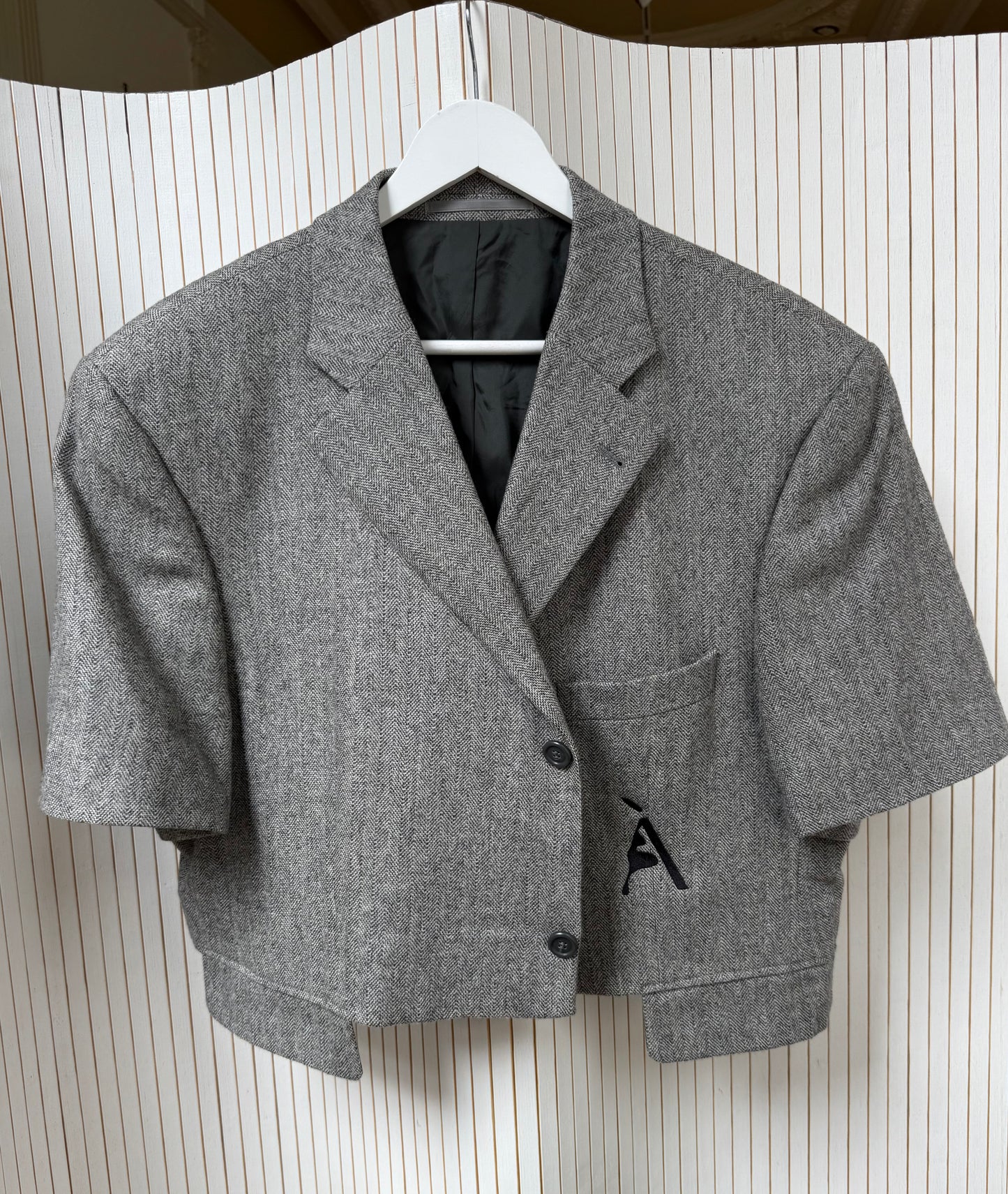 Short sleeve blazer