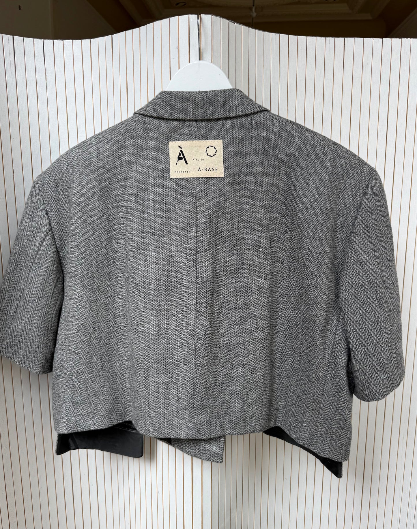 Short sleeve blazer