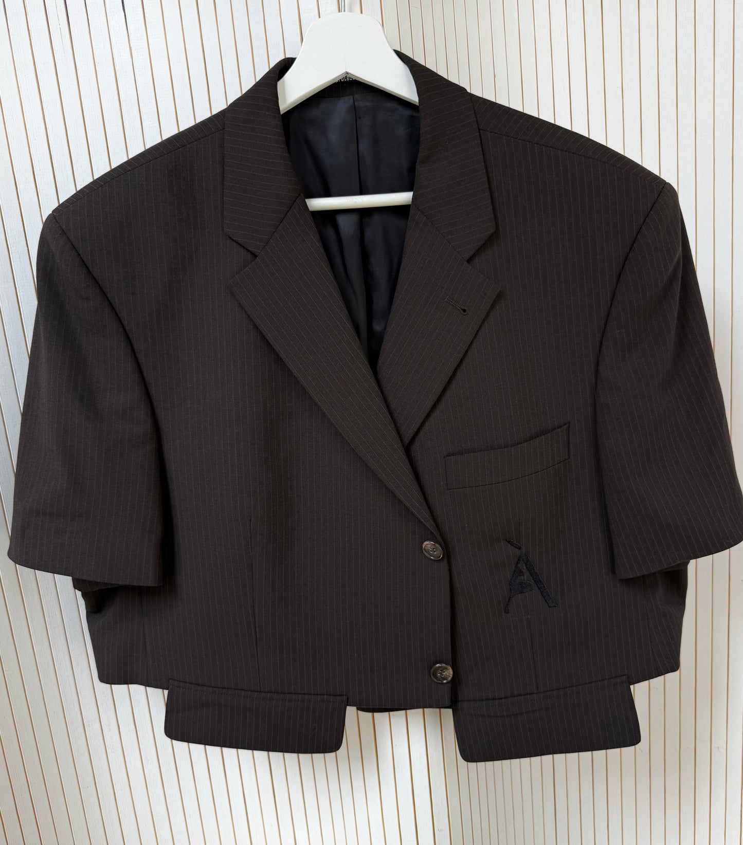 Short sleeve blazer