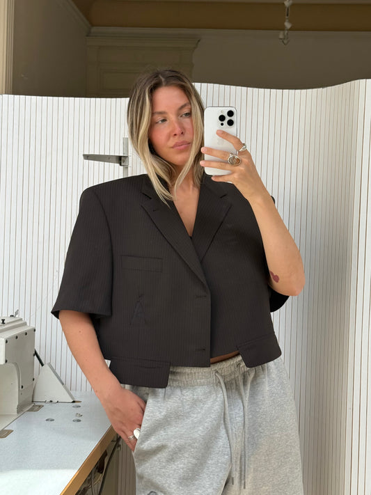 Short sleeve blazer