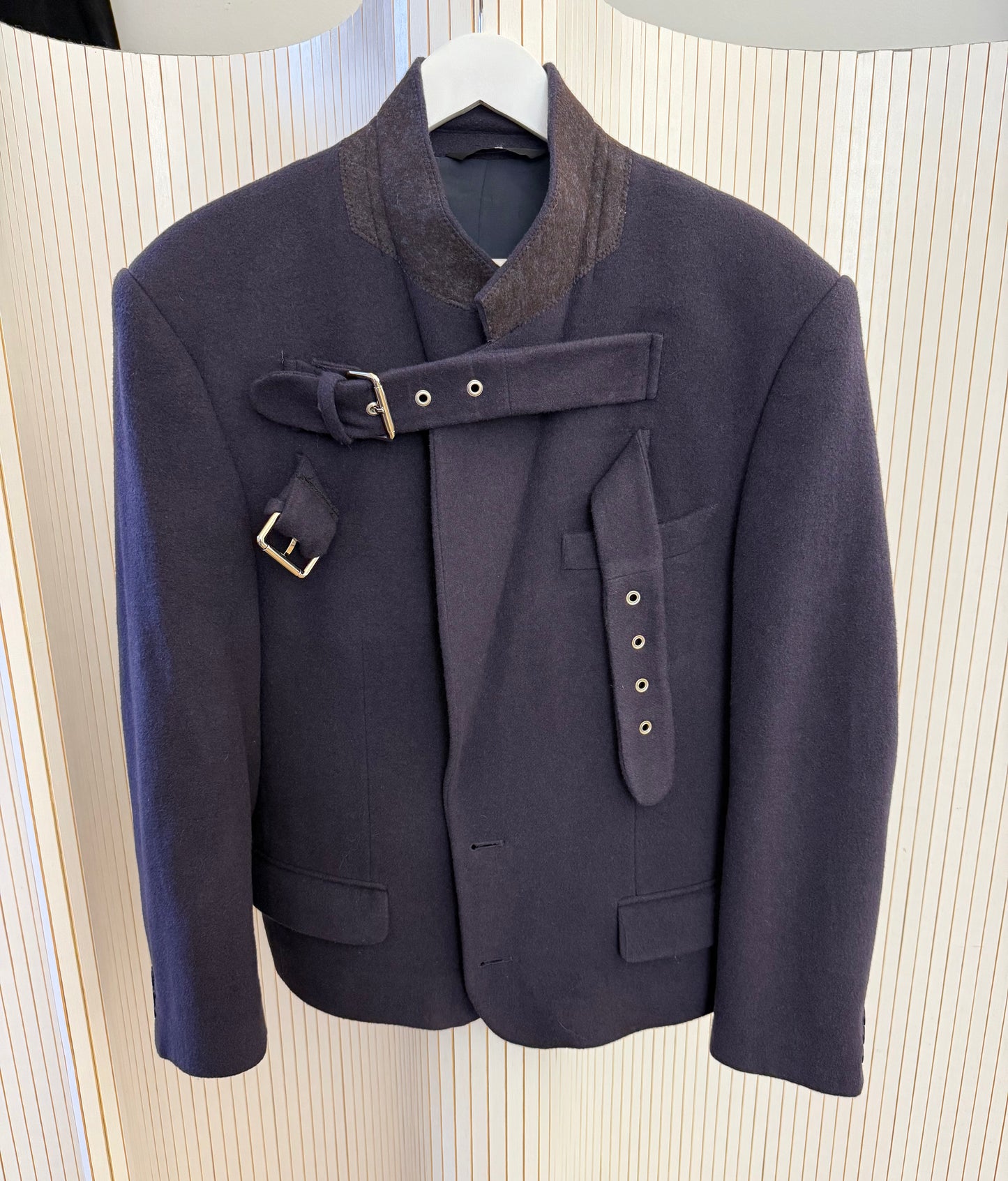 Buckle blazer jacket