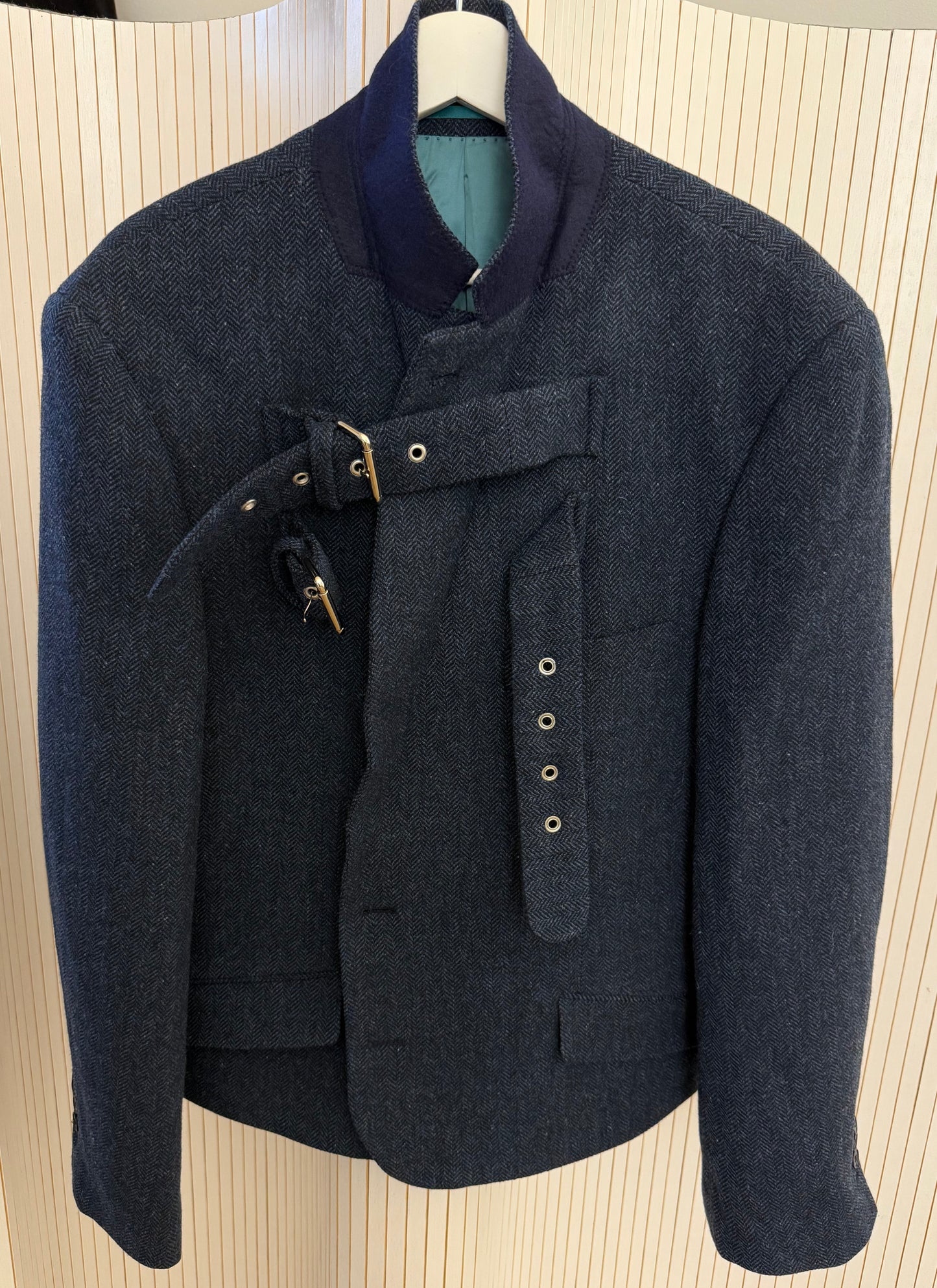 Buckle blazer jacket