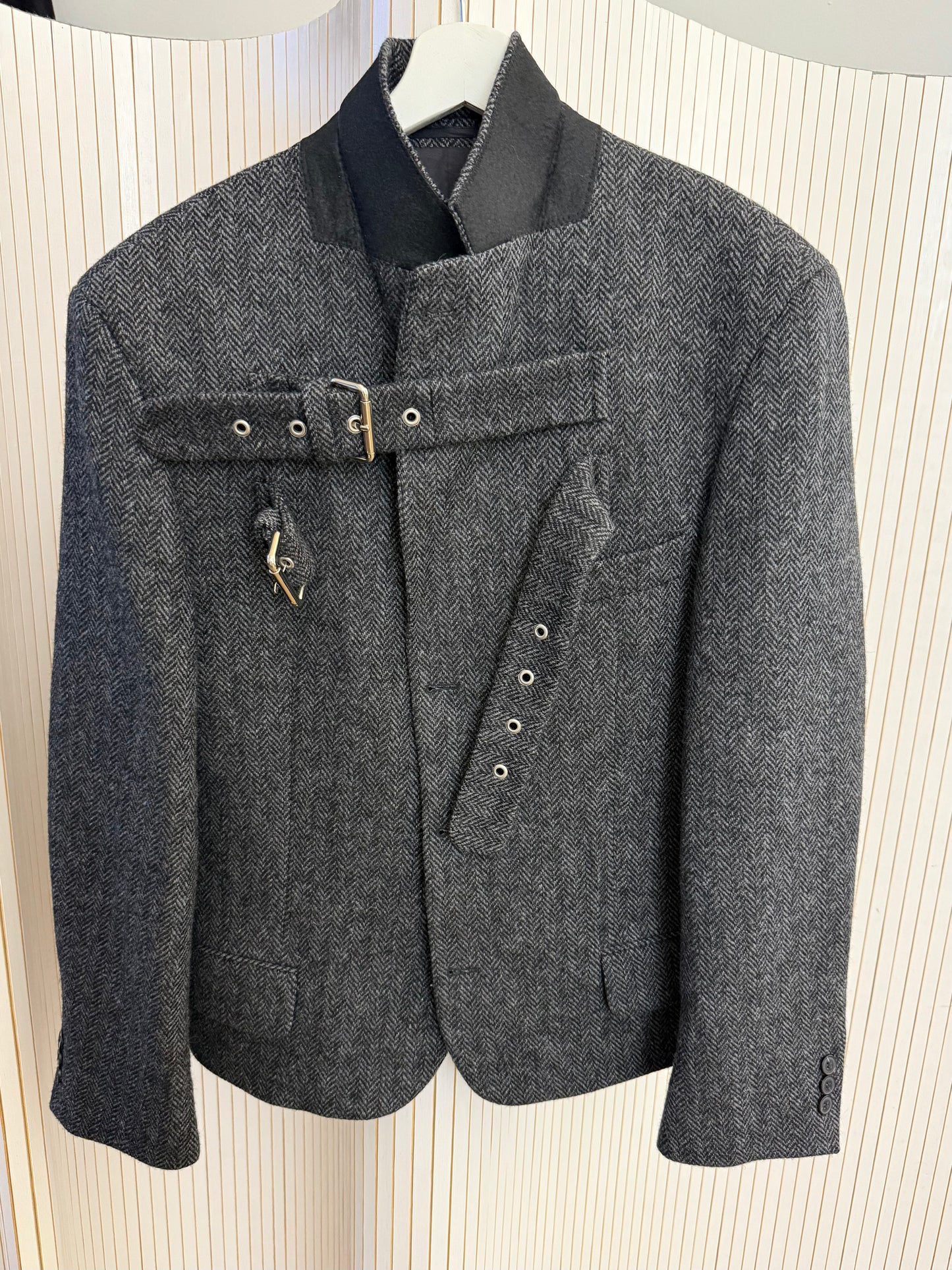 Buckle blazer jacket