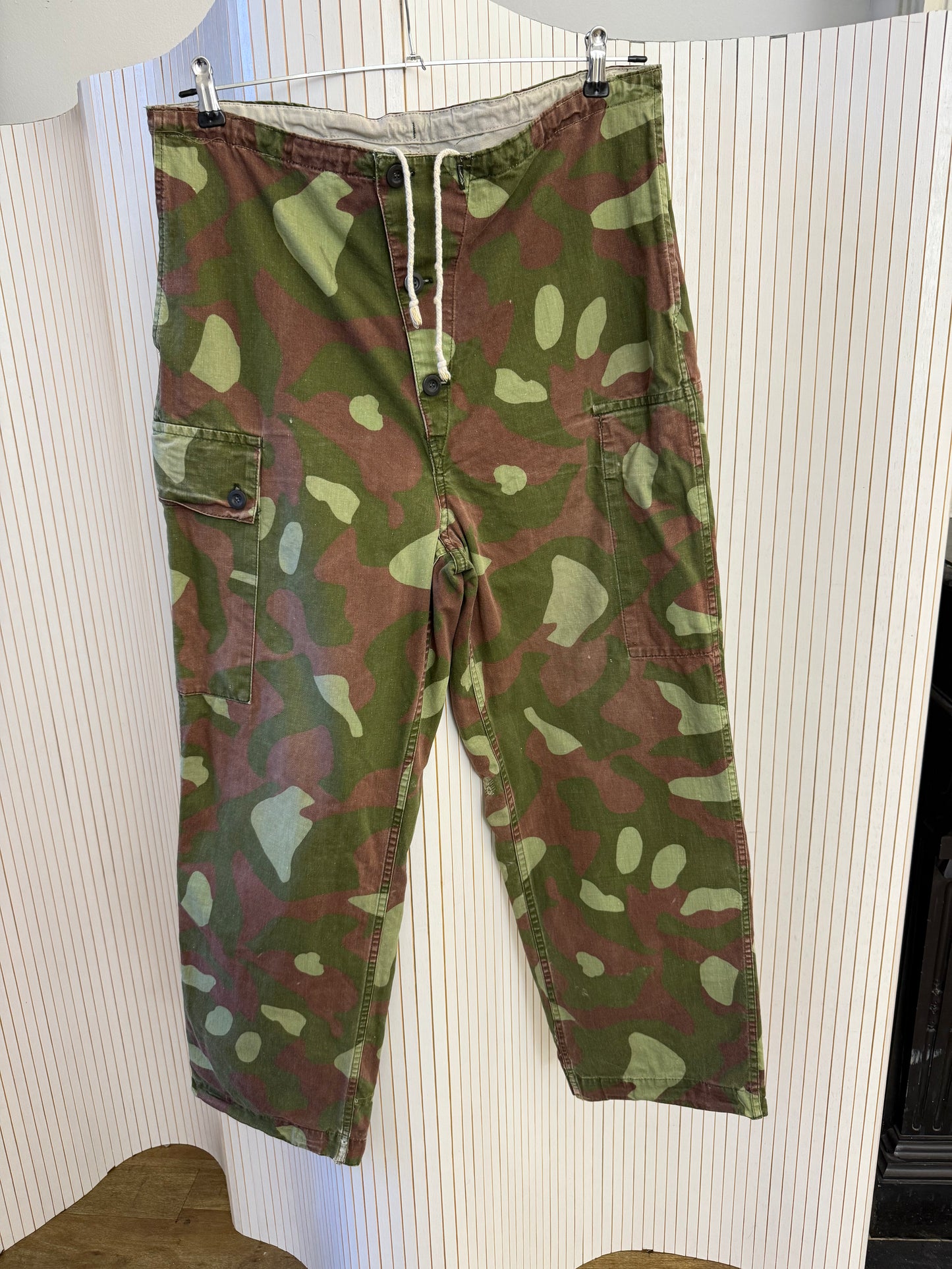 Reverseable camo pants